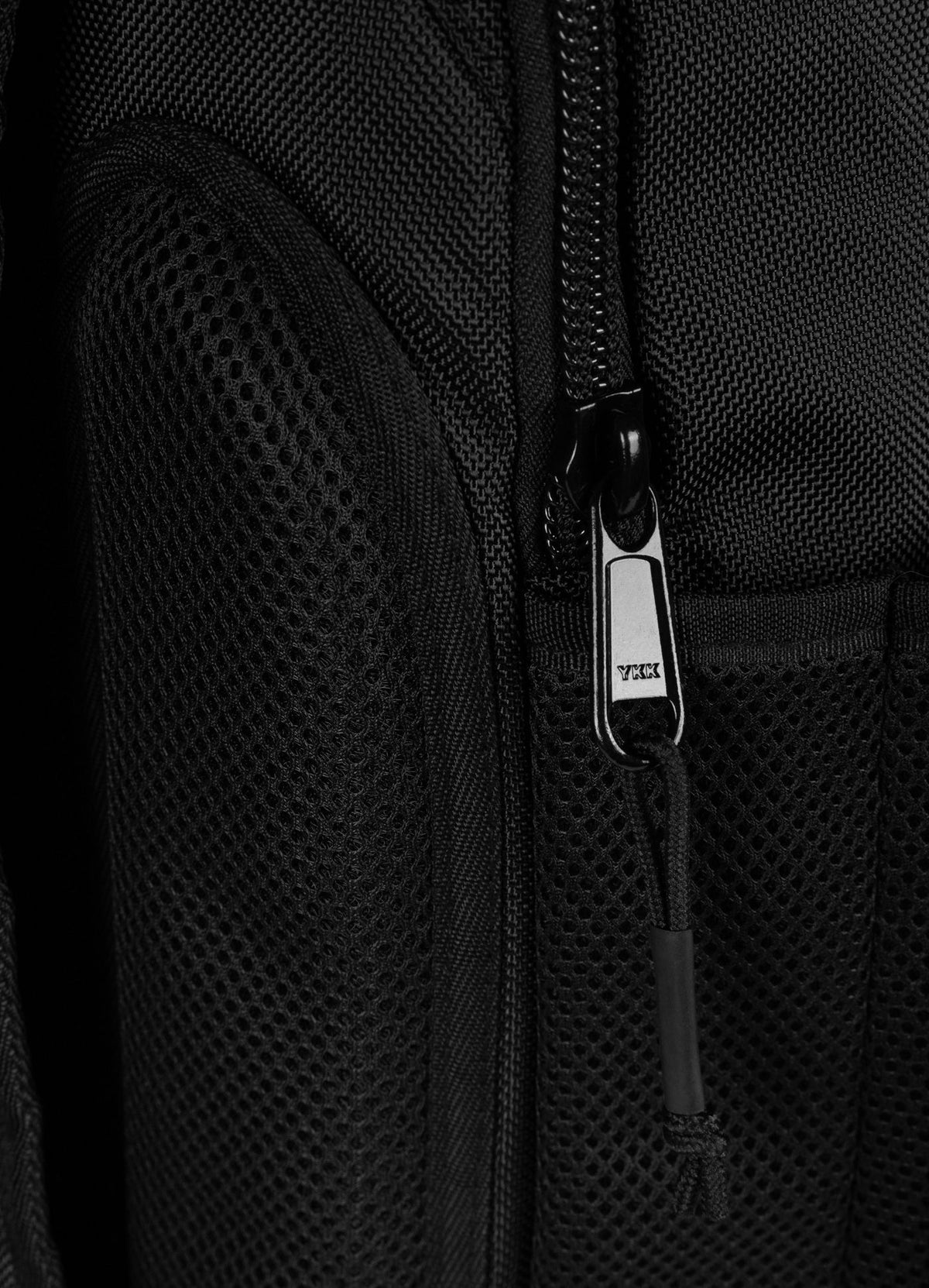 Sports Backpack Airway Hilltop II - Black/Black