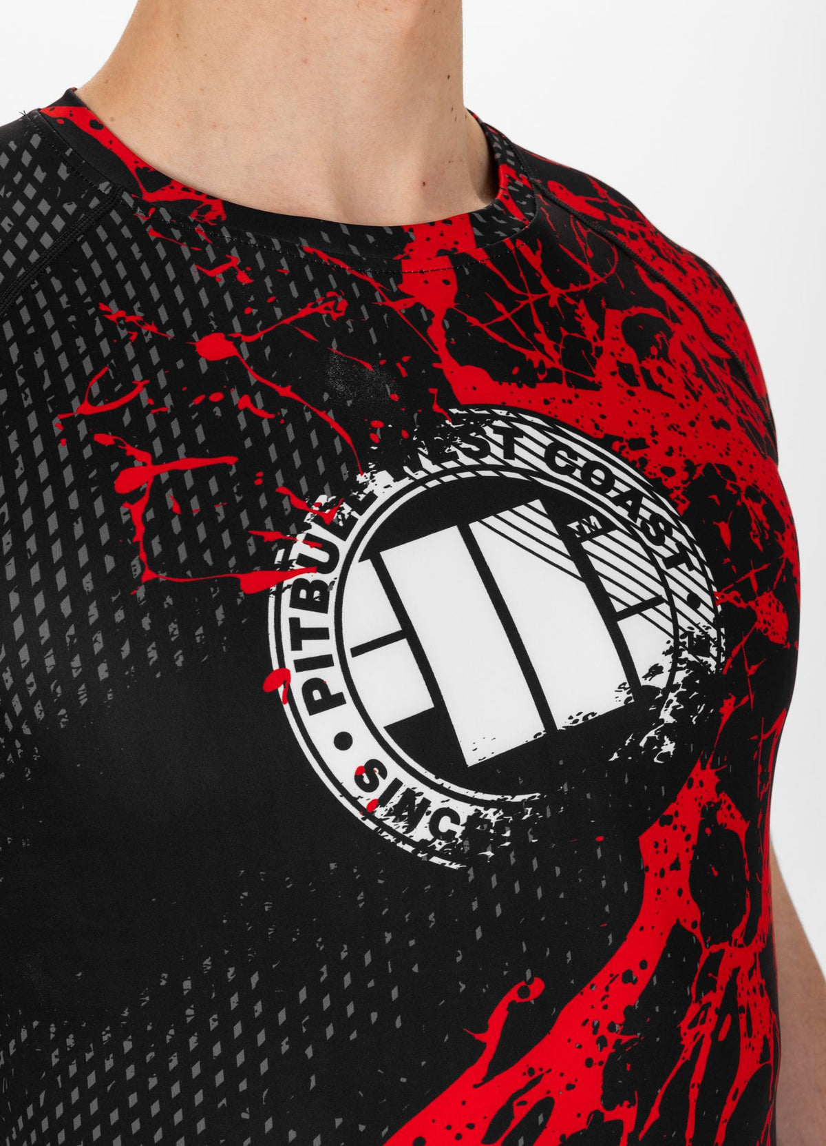 Red Dog II - Black/Red Rashguard